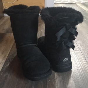 Ugg Bailey Bow boots used